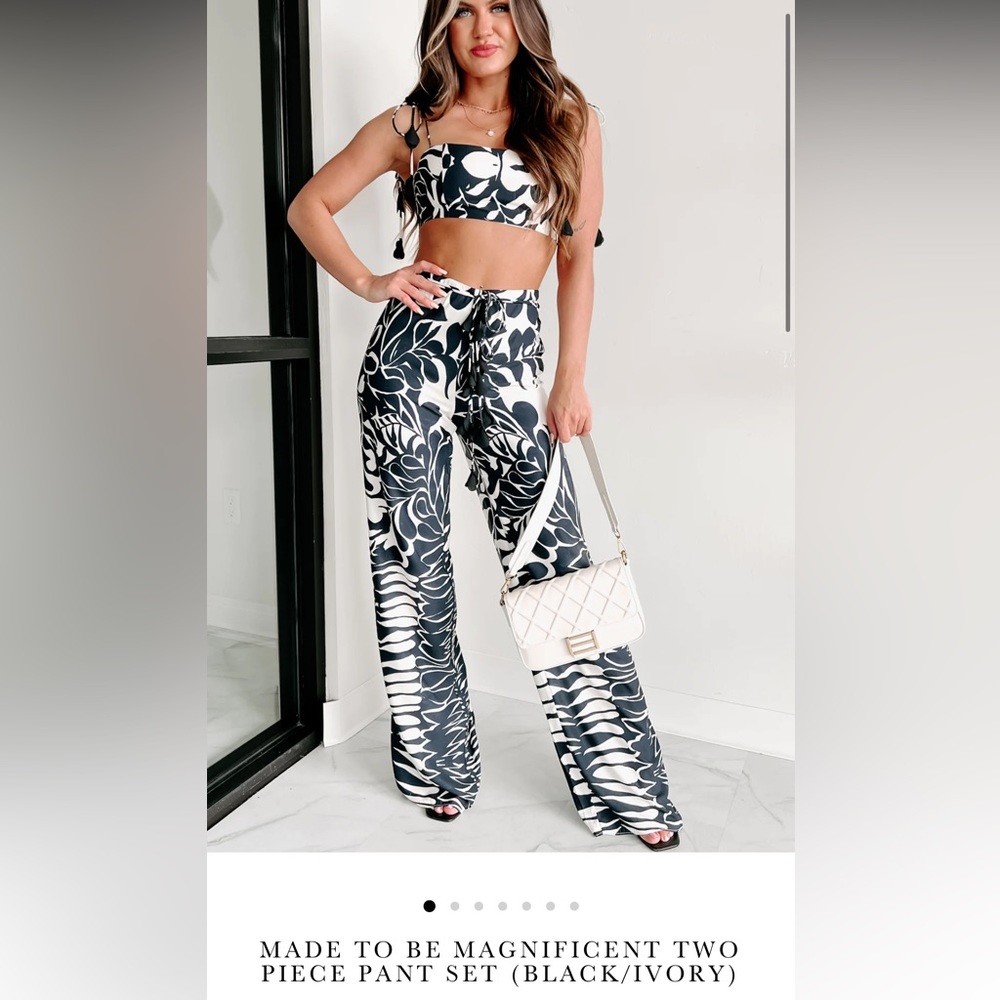 MADE TO BE MAGNIFICENT TWO PIECE PANT SET (BLACK/IVORY) size small